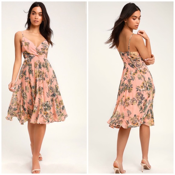 Lulus Dresses & Skirts - LULU’S |  Peach Floral Print Pleated Midi Dress S